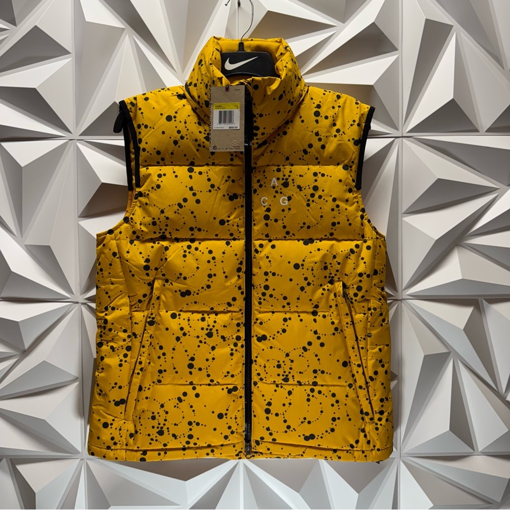 NikeLab ACG Vest Gore-Tex Yellow Paint Splatter Womens S